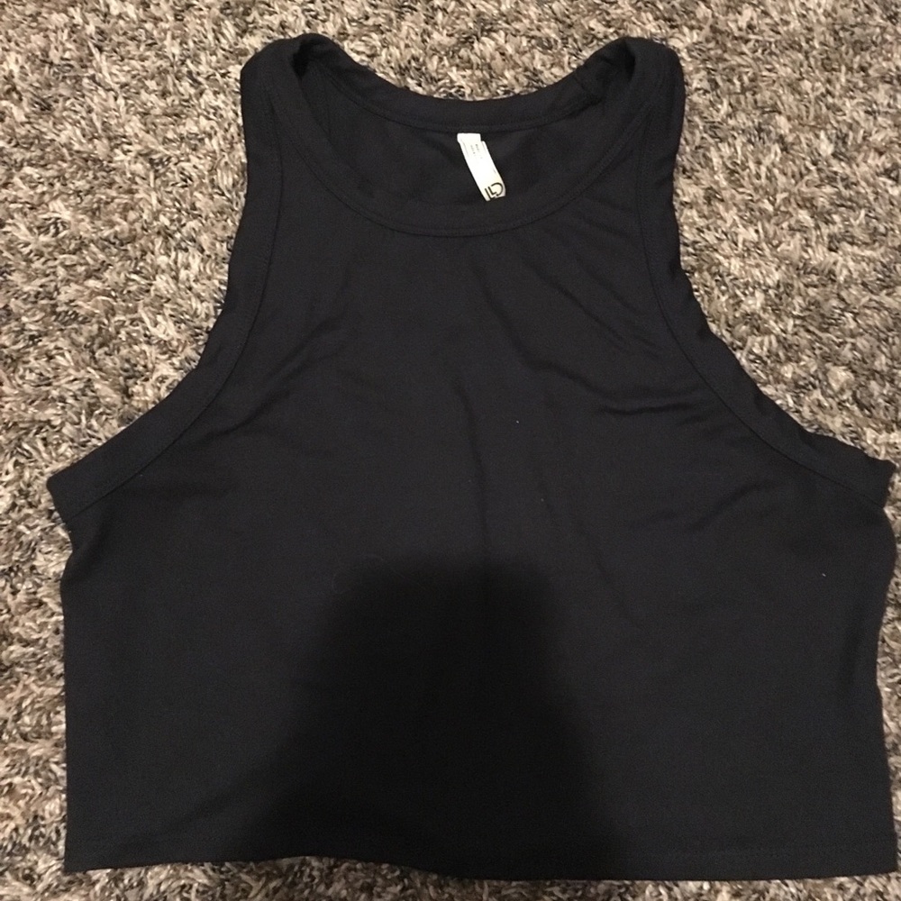 Black crop top